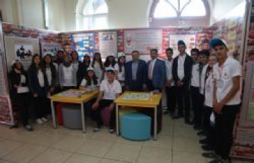Bakan Cabbar'dan Dev Ali Anadolu Lisesinde Dzenlenen Bilim Fuarna Ziyaret
