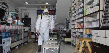 Bykehir Belediyesinin dezenfeksiyon almalar eczanelerde devam ediyor