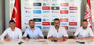 Antalyaspor, 3 futbolcusuyla szleme yeniledi