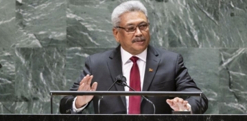 Sri Lanka devlet bakan askeri uakla lkesini terk etti