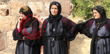 PKK'l terristler 35 yl nce ocuk ve hamile kadnlarn olduu 12 kiiyi katletti