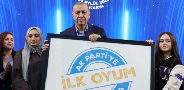 Cumhurbakan Erdoan: 'Konut kampanyamza kulp takmak iin nice yalan ve iftiralara bavurdular'
