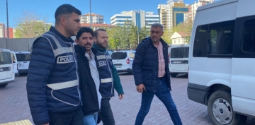 23 yl hapis cezas bulunan firari kovalamaca sonucu yakaland 