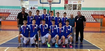 Kayseri Basketbol l Karmas eyrek finalde