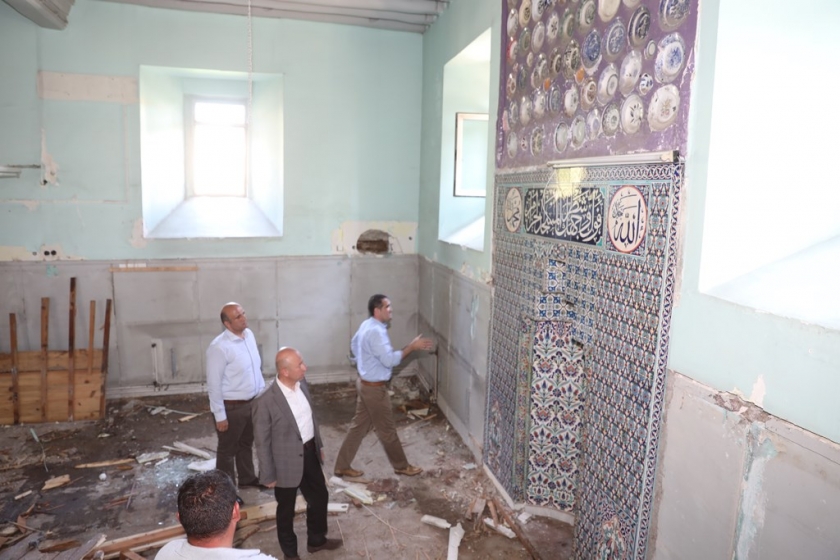 Kocasinan Belediyesi, 2 Asrlk Camiyi Restore Ediyor