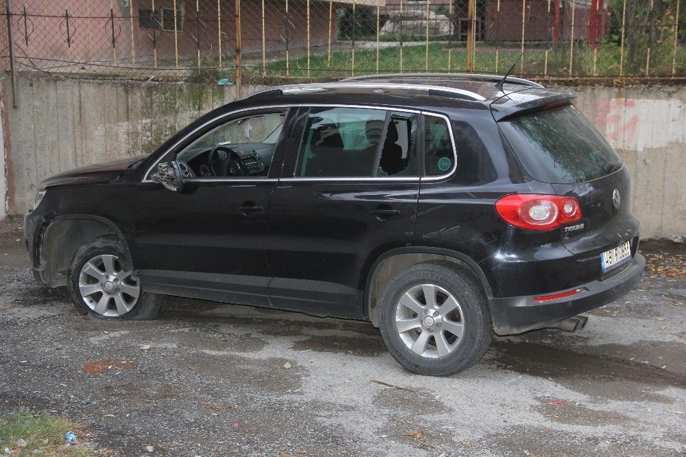 Trafik magandası kaldırımdaki yayayı ezip kaçtı, onlarca çocuk ezilmekten son anda kurtuldu