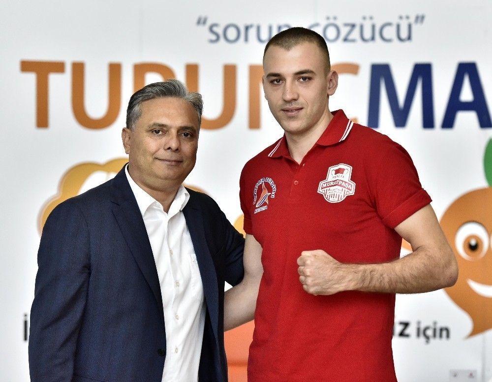 Kızıl fırtına Slovenya´da esecek