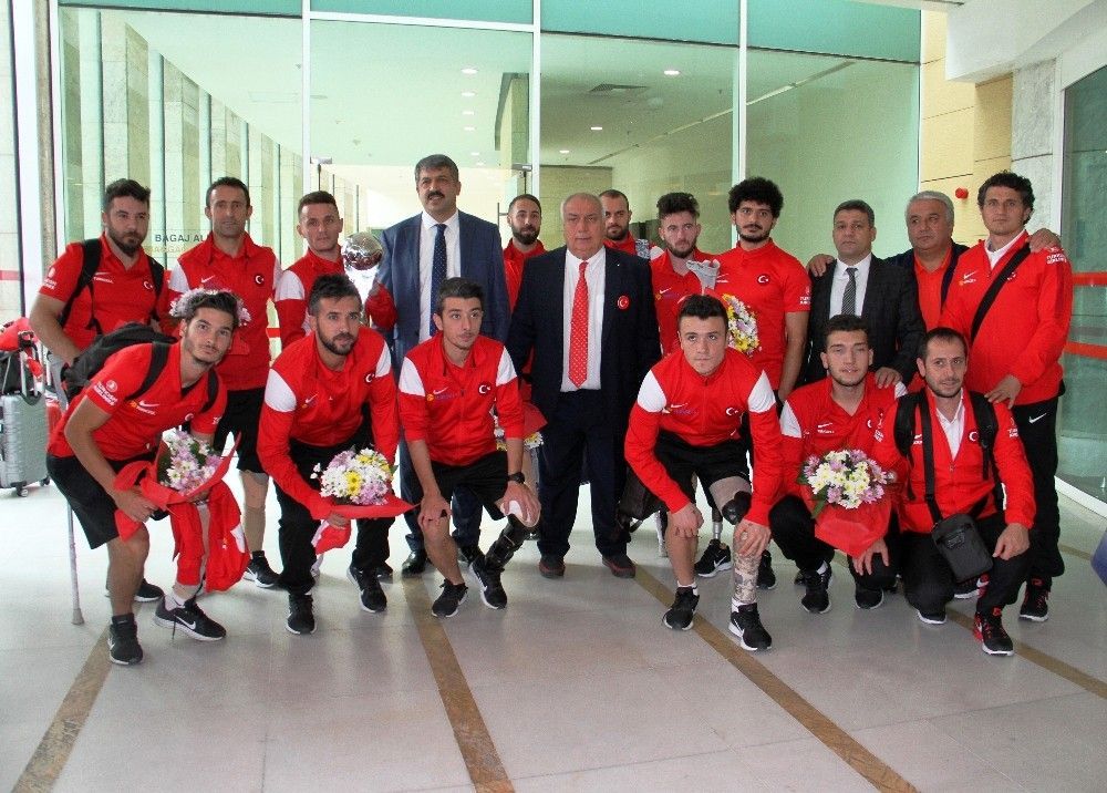 Ampute Milli Takımı Ankara´ya geldi