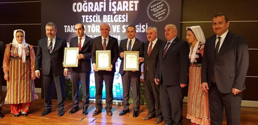 Daday etli ekmeği, coğrafi işaret tescil belgesini düzenlenen resmi törenle aldı