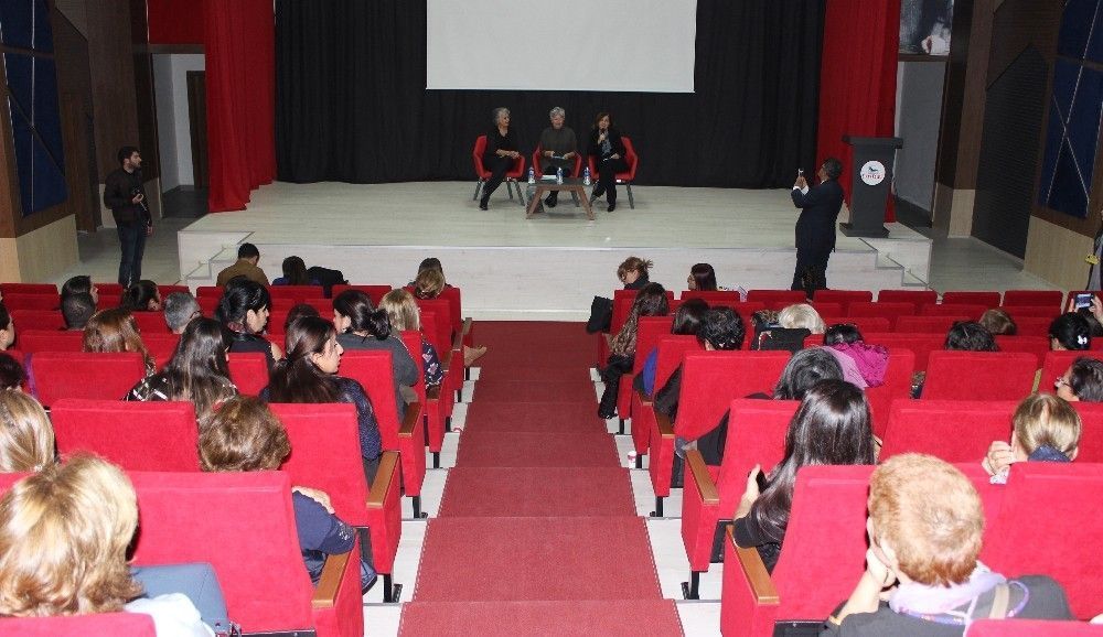 Hatay´da kadınlar `Mor Koltuk´ta buluştu