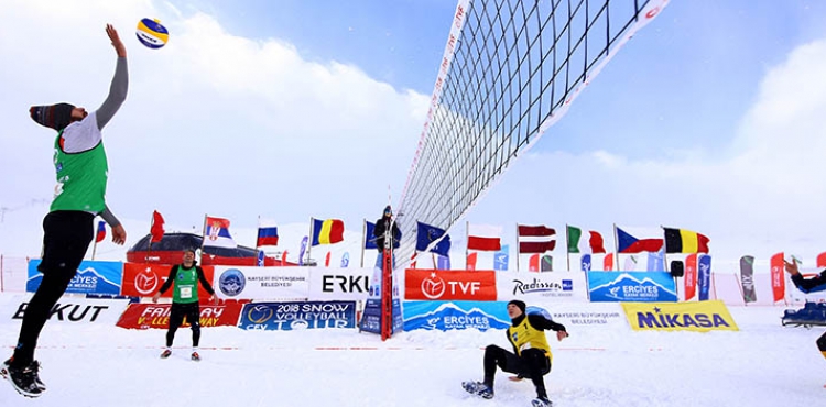  Kar Voleybolu Avrupa Kupas Trkiye aya yine Erciyes'te