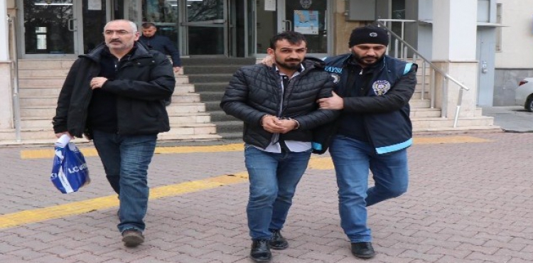 Kayseri'deki cinayete 2 gzalt