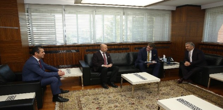 EWE Turkey Holding CEO'su Dr. Frank Quante Bykehir Belediye Bakan Mustafa elik'i ziyaret etti.