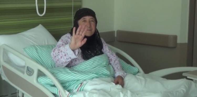 Nevehir'li Hasta Kayseri ehir Hastanesinde Yaplan E Zamanl Bbrek Ameliyat ile Salna Kavutu