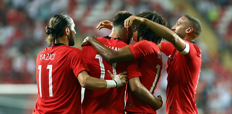 A Millilerden iyi prova: Trkiye 2-0 Yunanistan