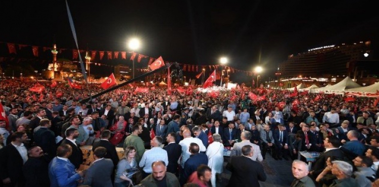 15 Temmuz Demokrasi ve Milli Birlik Gn'nde Kayseri OSB Cumhuriyet Meydan'nda Yerini Ald