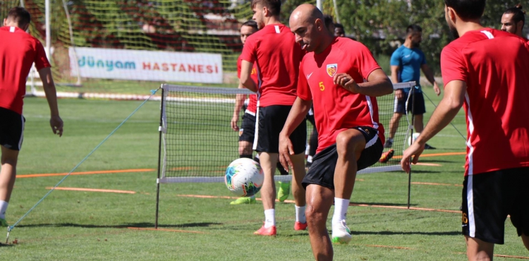 M Kayserispor, yeni sezon hazrlklarn hz kesmeden srdryor