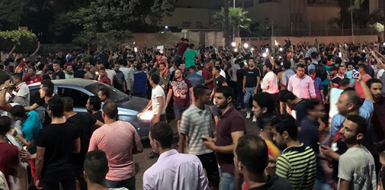 Msr'da Sisi kart protestolar sryor