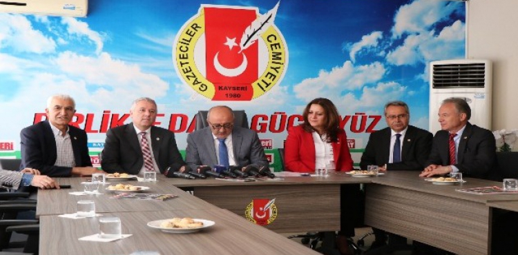 CHP'li 4 Milletvekilinden Kayseri Gazeteciler Cemiyeti'ne ziyaret