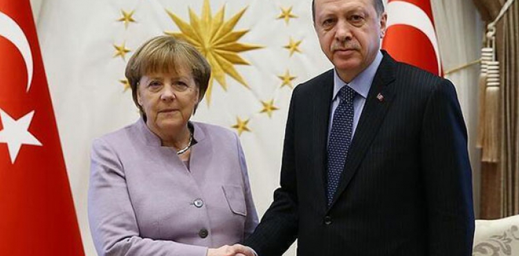 Erdoan, Merkel'le grecek