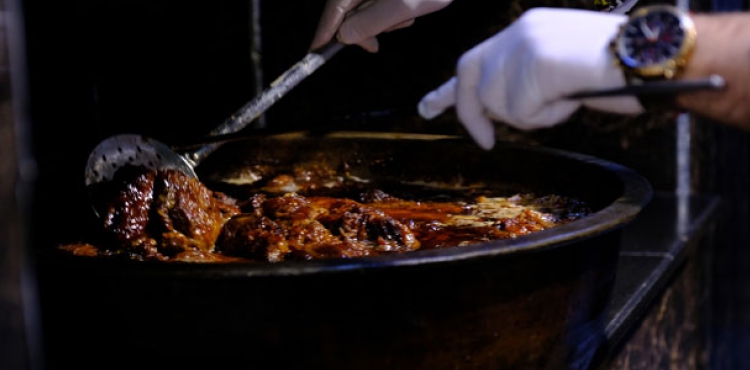 Selçuklu'nun mirası furun kebabı, iftar sofralarını süslüyor