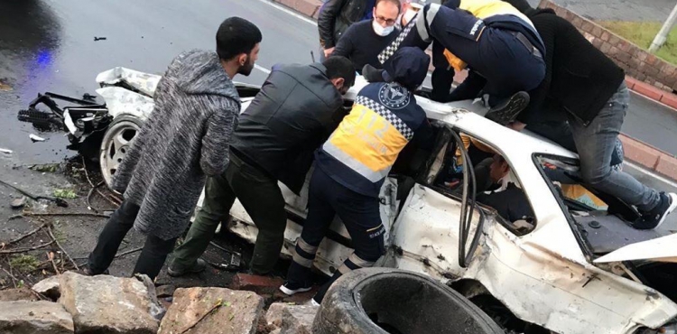 Kayseri'de trafik kazas: 1 l 2 yaral