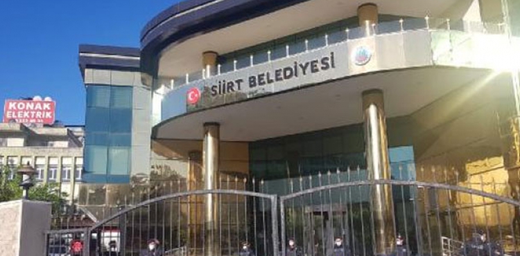 HDP'li 4 belediye bakan gzaltna alnd