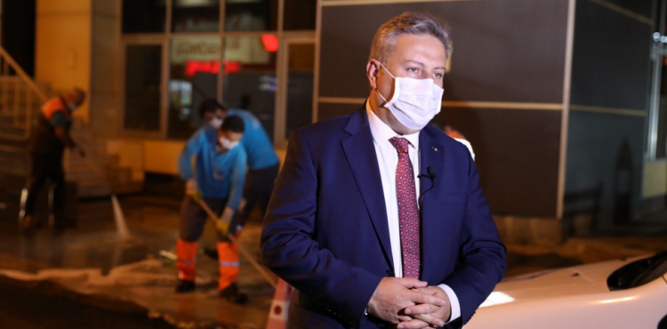 Bakan Dr. Palancolu; Hastaneler blgesinde ve salk merkezlerinde dezenfekte almas devam ediyor