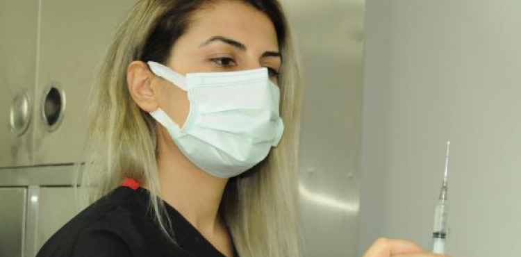 Koronavirs yenen hemire: Maskesiz dolaanlar keke pandemi servisini grse