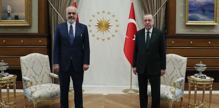 Cumhurbakan Erdoan, Arnavutluk Babakan Rama'y kabul etti