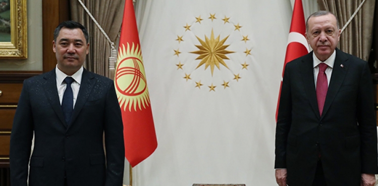 Cumhurbakan Erdoan, Krgzistan Cumhurbakan Caparov ile bir araya geldi