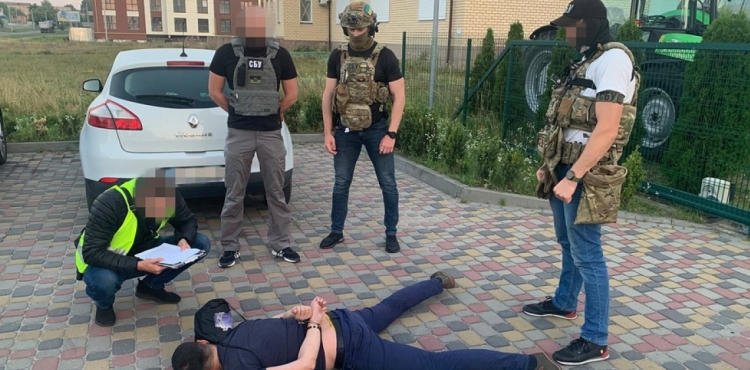 Ukrayna'da Savunma Bakanı ve üst düzey yetkililere suikast girişimi önlendi