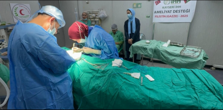 Kayseri İHH, Gazze’nin Kuzeyindeki Hastanelerde Yapılan Ameliyatlara Sponsor Oldu