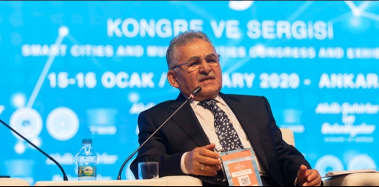 KAYSERİ, BELEDİYECİLİKTE YAPAY ZEKÂ KULLANAN NADİR ŞEHİRLER ARASINDA YER ALDI