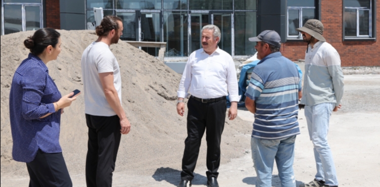 BAŞKAN PALANCIOĞLU, YILDIRIM BEYAZIT MAHALLESİ’NDEKİ OKUL ÇALIŞMALARINI İNCELEDİ
