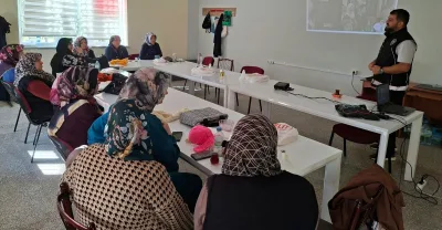 NARKOTİK POLİSLERİNİN BİLGİLENDİRME ÇALIŞMASINDA BİN 669 KİŞİYE ULAŞILDI