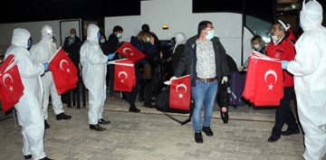 Hollanda'dan getirilen 348 Türk vatandaşı, Tokat'ta yurda yerleştirildi