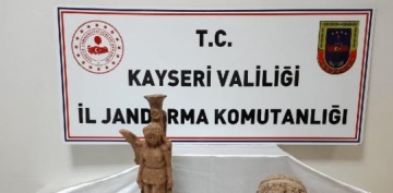 Kayseri'de Roma dnemine ait 2 heykel ele geirildi