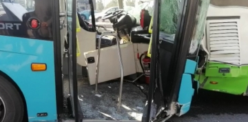 Kayseri’de iki halk otobüsü çarpıştı: 1'i ağır 26 yaralı