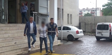 4 ayr sutan 15 yl hapis cezas bulunan firari yakaland