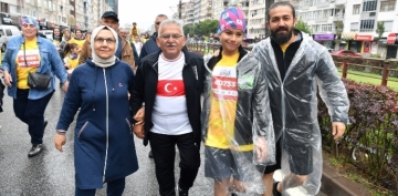 KAYSER'DE DNYA KOTU; 13 LKENN SPORCULARI ULUSLARARASI YARI MARATONDA BULUTU