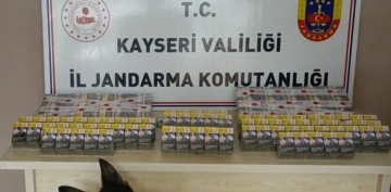 300 paket bandrolsz kaak sigara ele geirildi