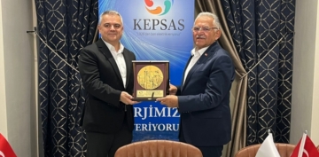 BYKKILI, KEPSA BULUMASINDA BAYLERLE BR ARAYA GELD