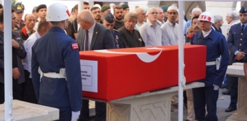 Hayatn kaybeden Kore gazisi, topraa verildi