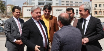 ŞEHRİN MERKEZİ GÜLÜK MAHALLESİ'NDE HUMMALI ÇALIŞMALAR YAPILIYOR