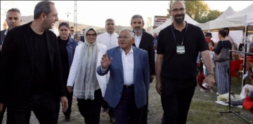 BAŞKAN BÜYÜKKILIÇ’TAN UZUNYAYLA ÇERKES KÜLTÜR FESTİVALİ'NDE BİRLİK VE KARDEŞLİK VURGUSU