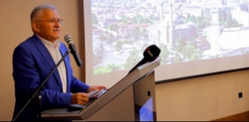 BAŞKAN BÜYÜKKILIÇ, EKONOMİYE YÖN VERENLER ZİRVESİ'NDE İŞ DÜNYASIYLA BULUŞTU