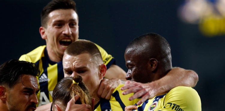 Fenerbahe zirve yarn srdrd