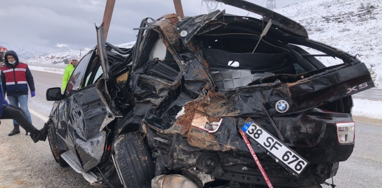 Kahramanmara'ta trafik kazas: 1 asker hayatn kaybetti