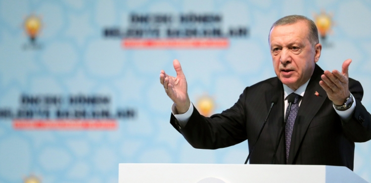 Cumhurbaşkanı Erdoğan: “Bu seçim kırgınlıkla, nefsaniyetle hareket edilecek bir seçim değildir